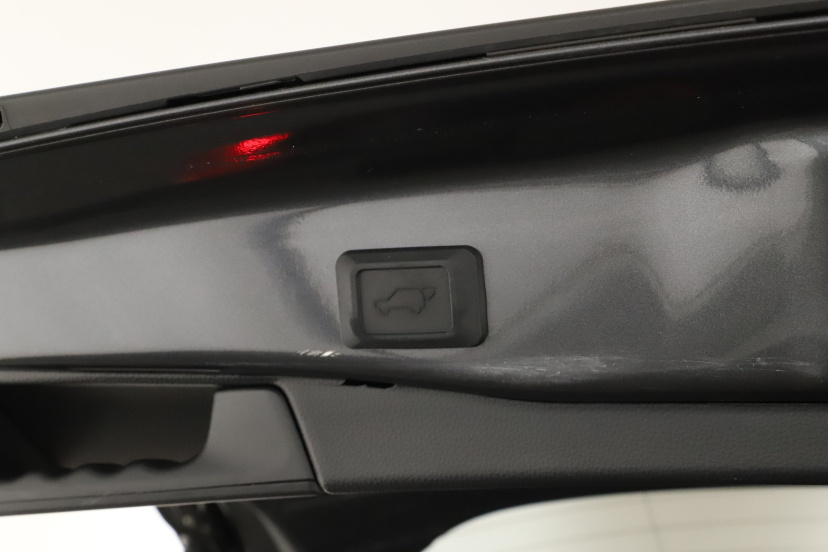 Toyota RAV 4, 2023