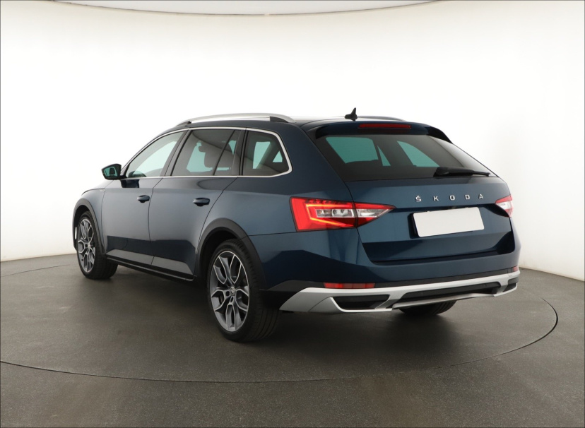 Škoda Superb, 2020