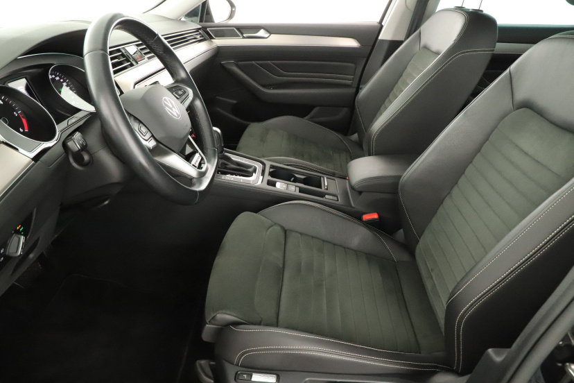 Volkswagen Passat, 2021