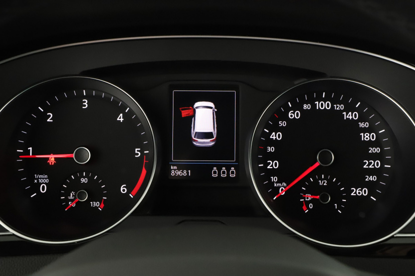 Volkswagen Passat, 2021