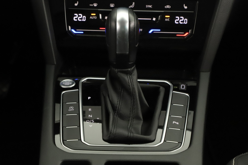 Volkswagen Passat, 2021