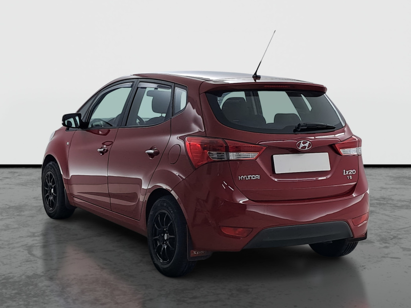 Hyundai ix20, 2013