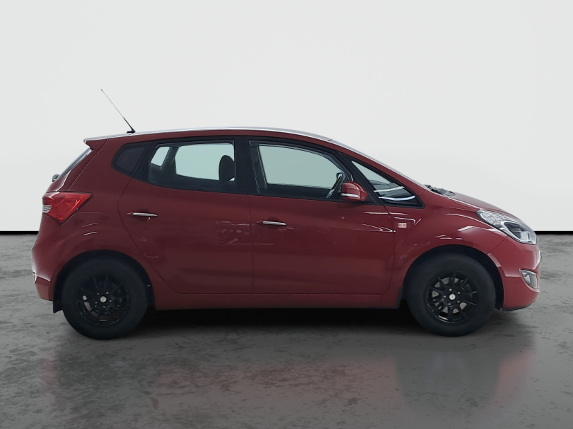 Hyundai ix20, 2013