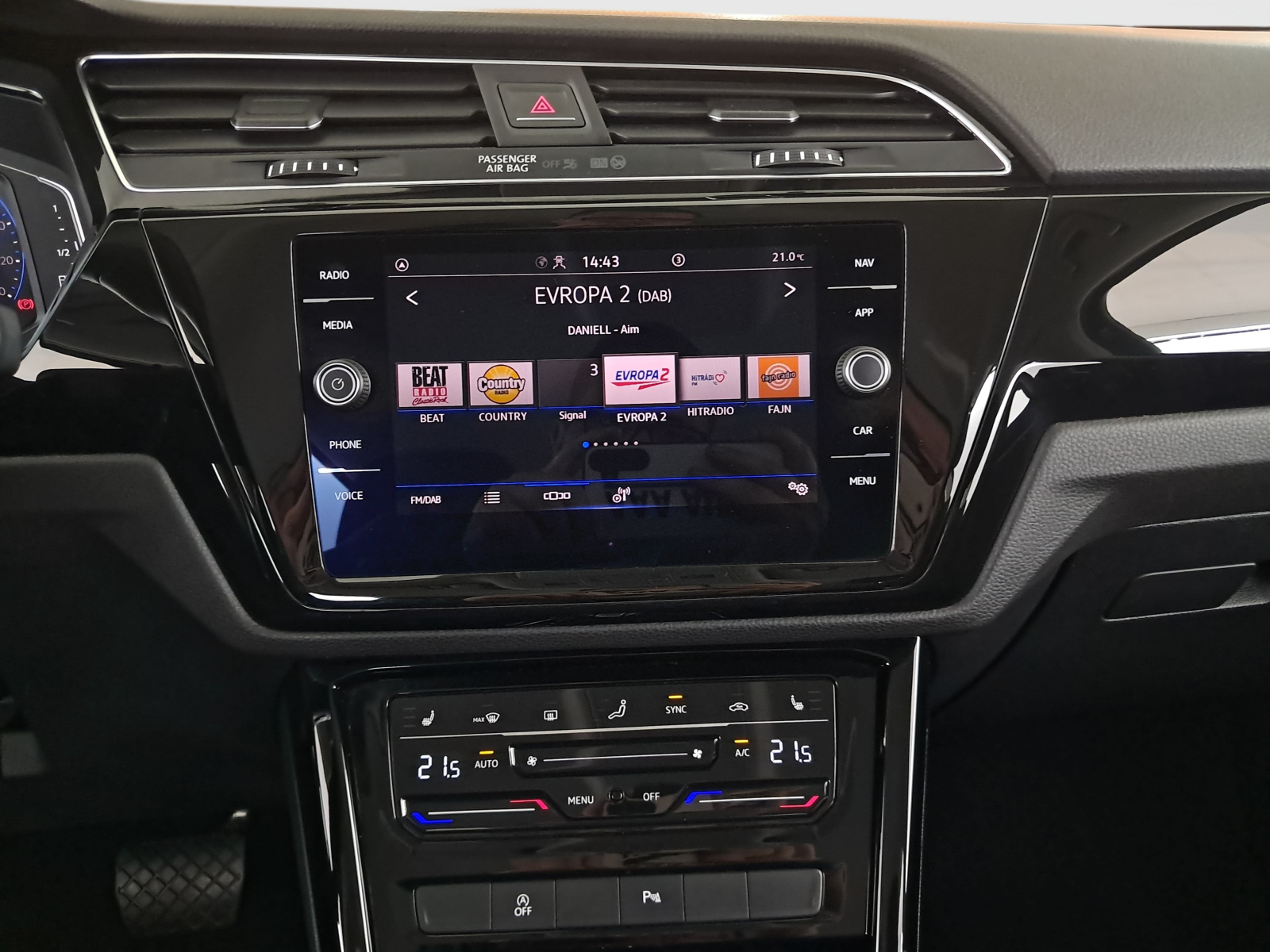Volkswagen Touran - 2023