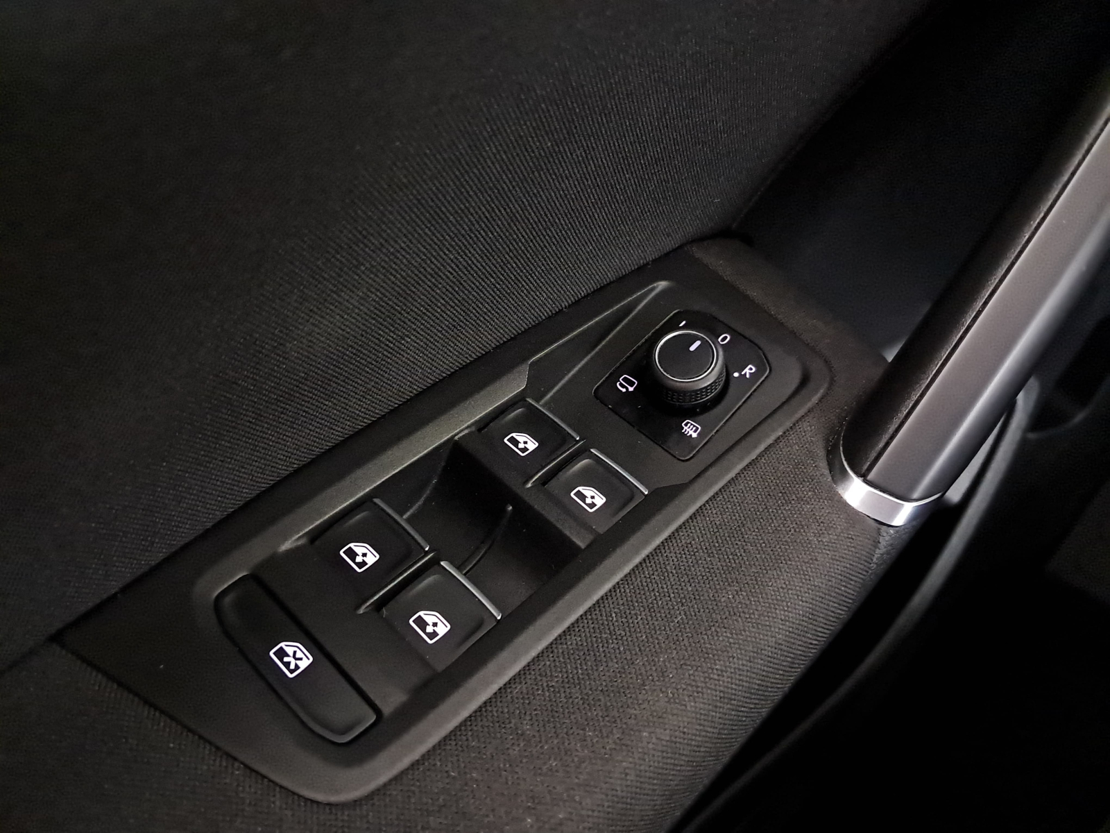 Volkswagen Touran - 2023