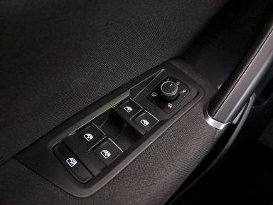 Volkswagen Touran - 2023