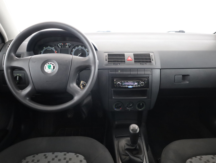 Škoda Fabia, 2005