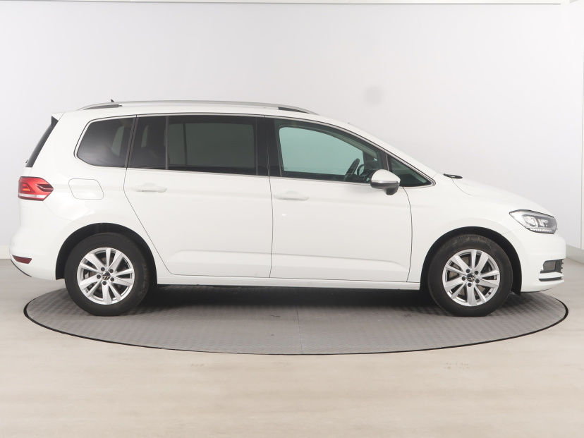 Volkswagen Touran, 2023