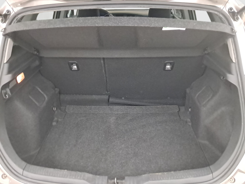 Toyota Auris, 2016