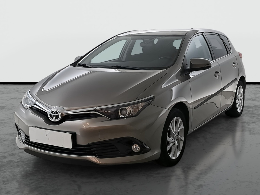 Toyota Auris, 2016