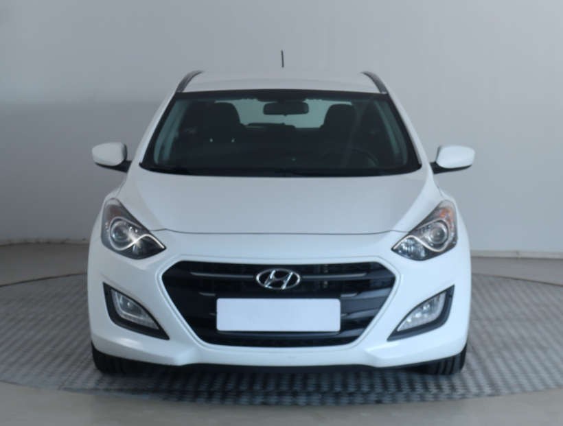 Hyundai i30, 2015