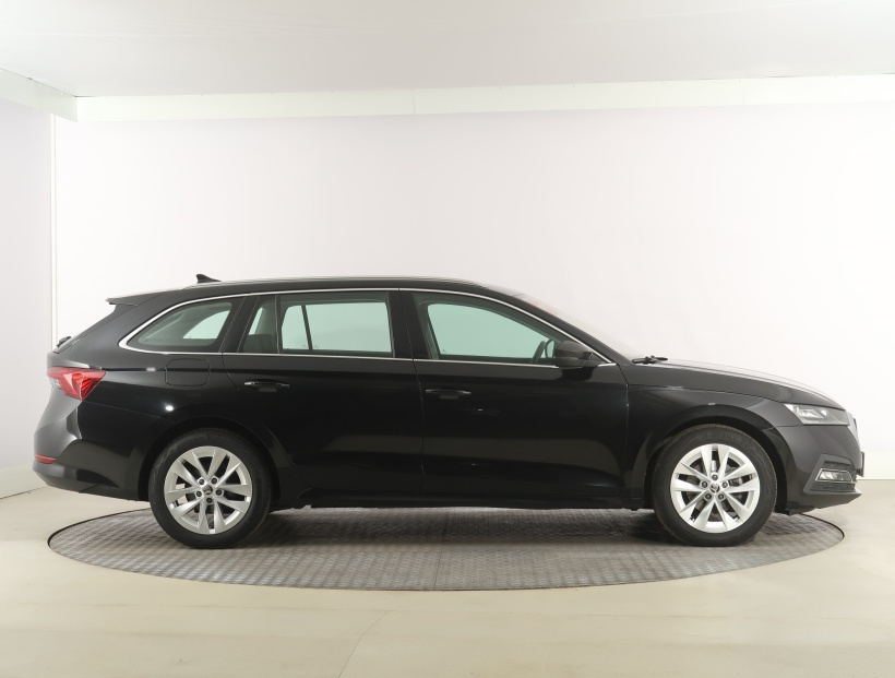 Škoda Octavia, 2022
