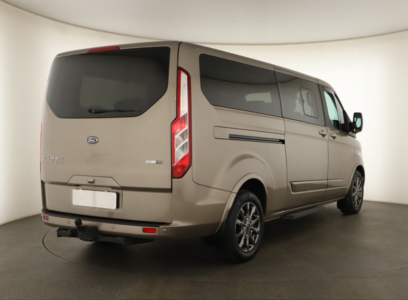 Ford Tourneo Custom, 2022