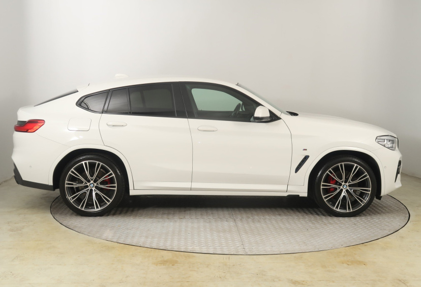 BMW X4, 2021