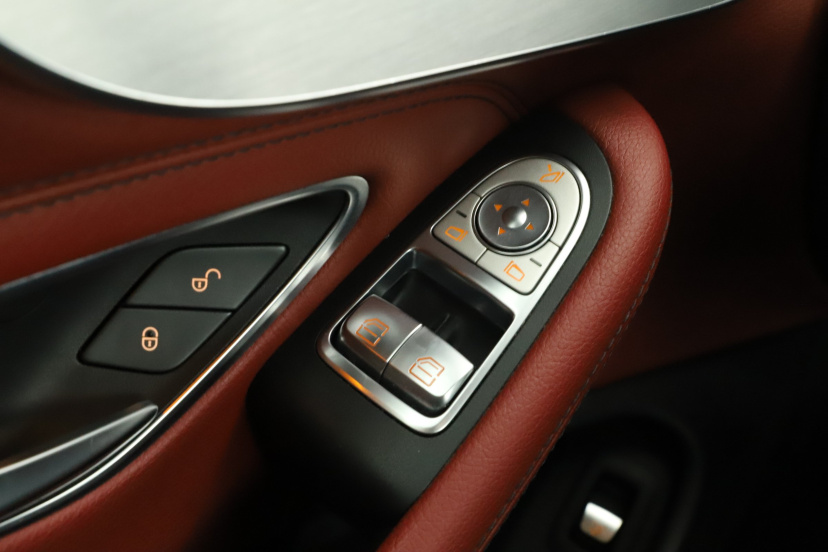 Mercedes-Benz C, 2016