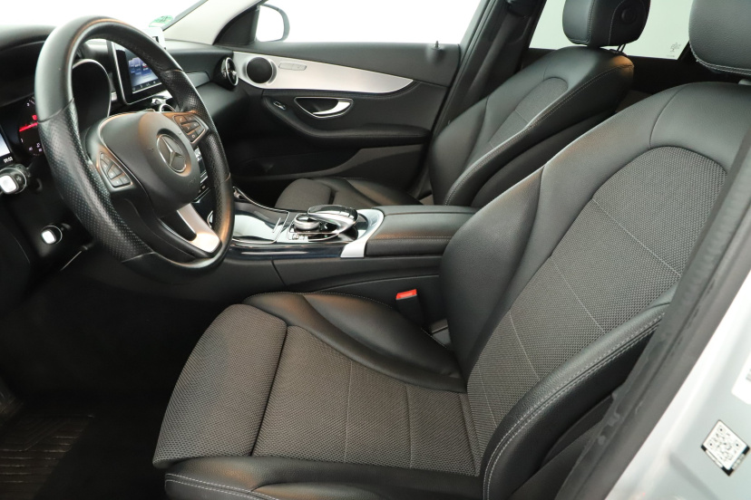 Mercedes-Benz C, 2015