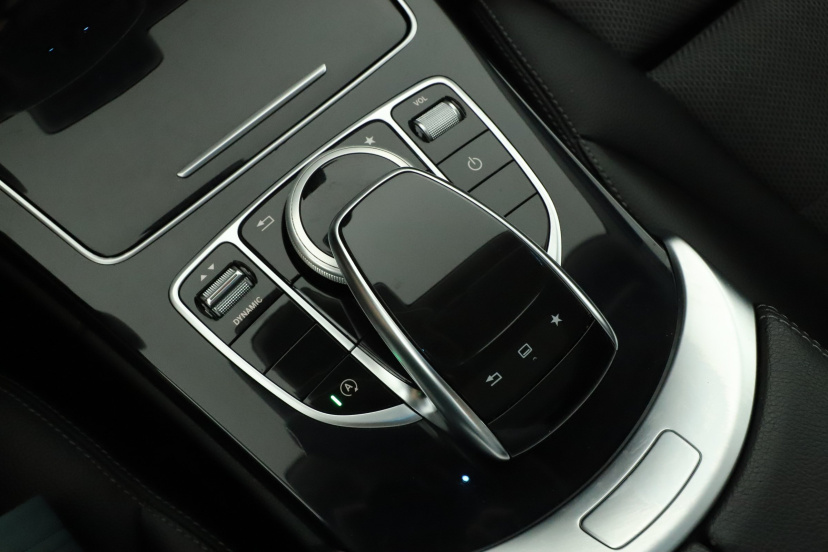 Mercedes-Benz C, 2015