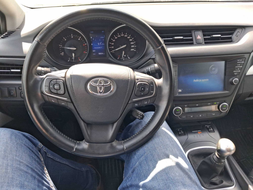 Toyota Avensis, 2016