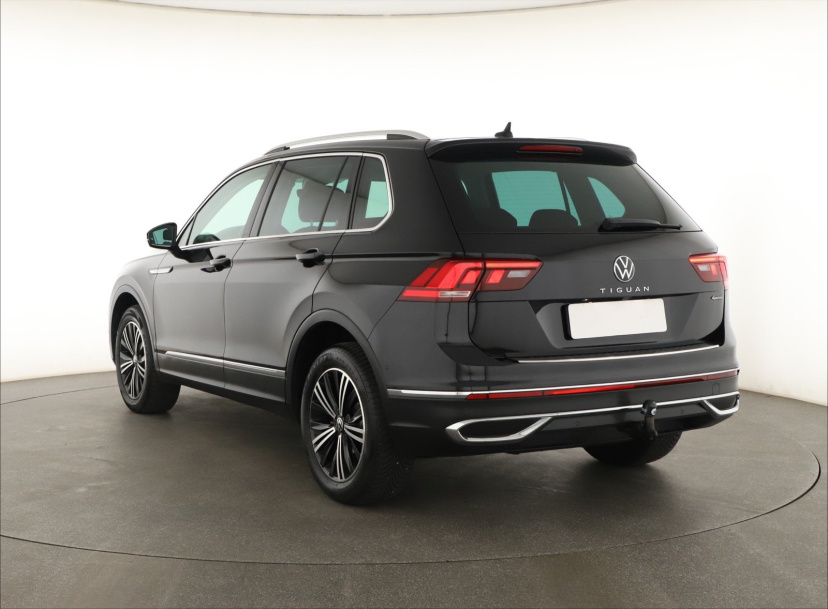 Volkswagen Tiguan, 2021