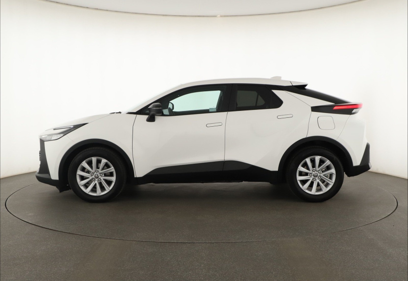 Toyota C-HR, 2025