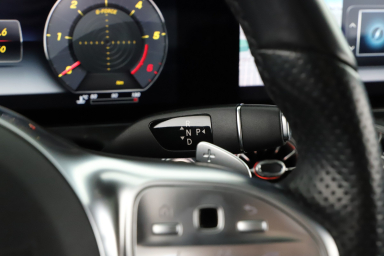 Mercedes-Benz E - 2019