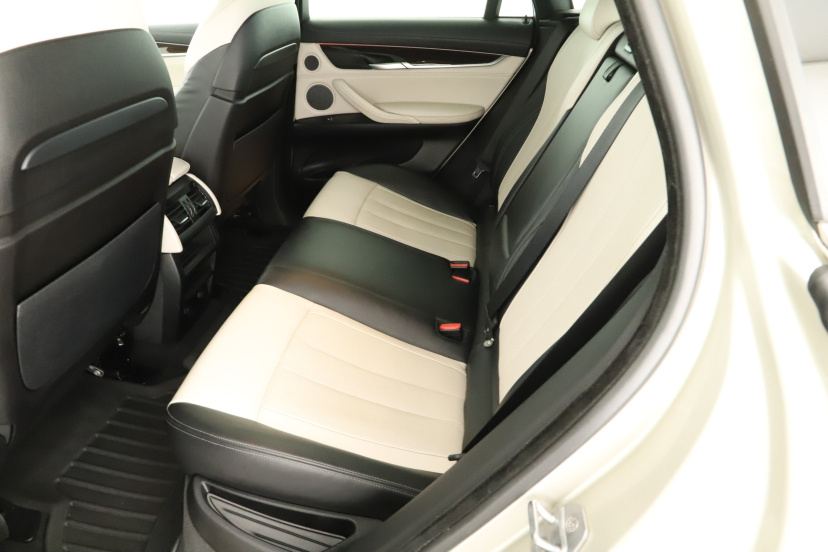 BMW X6, 2016