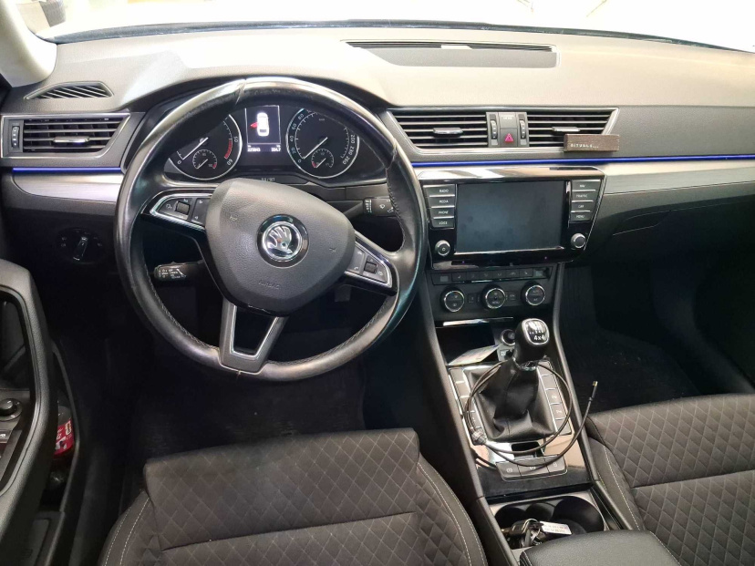 Škoda Superb, 2016