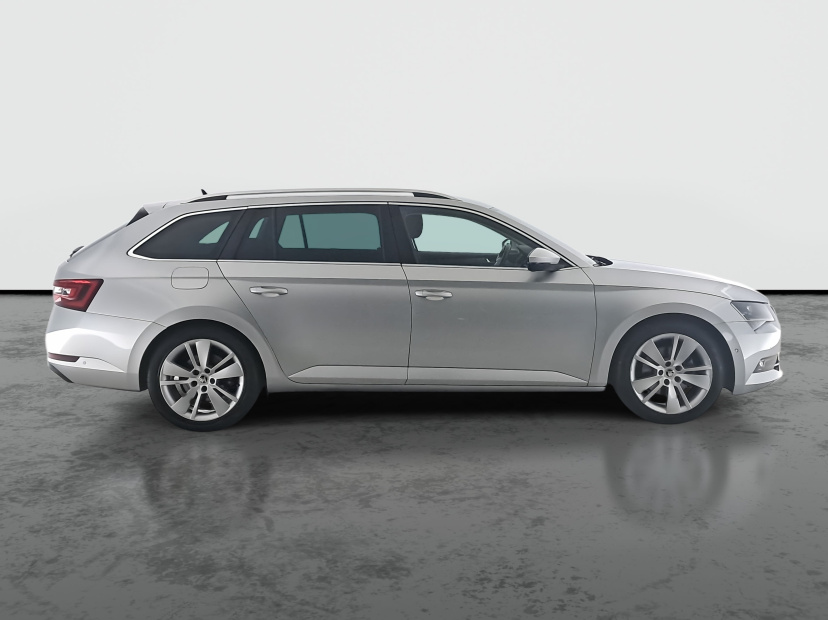 Škoda Superb, 2016