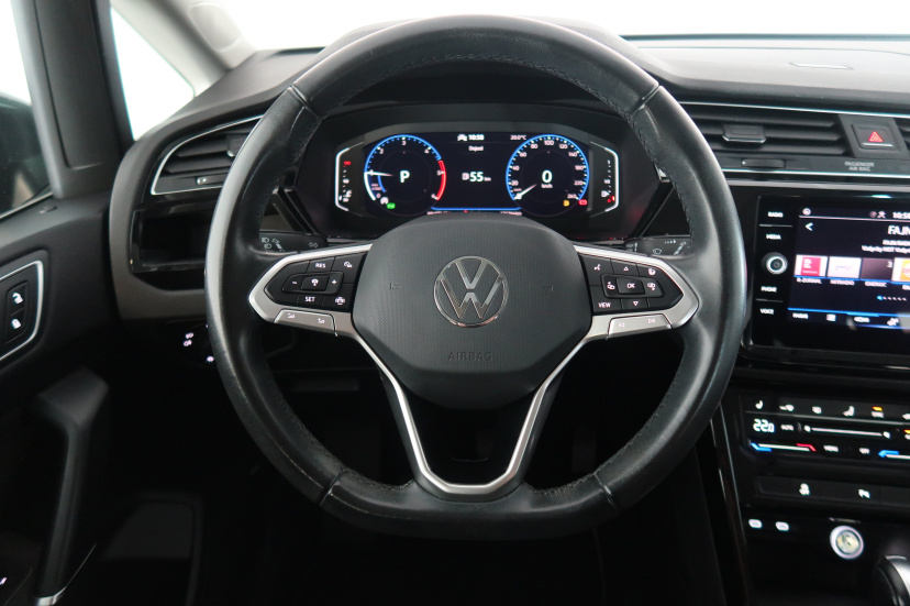 Volkswagen Touran, 2023