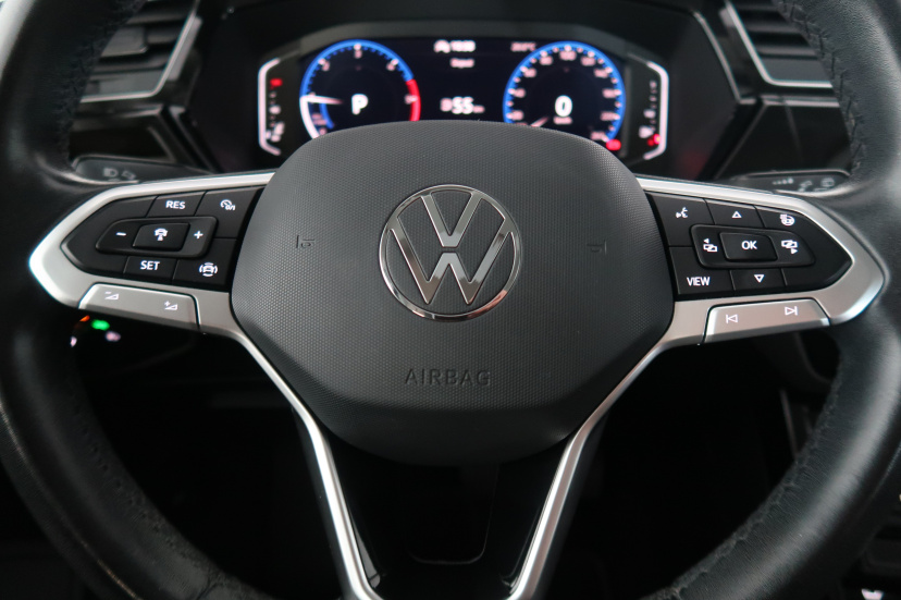 Volkswagen Touran, 2023