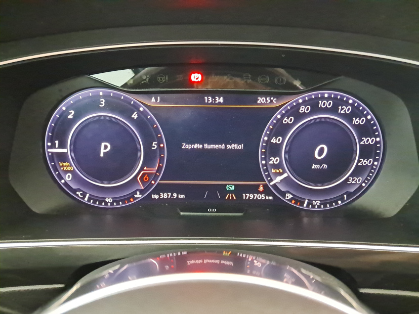 Volkswagen Tiguan, 2016