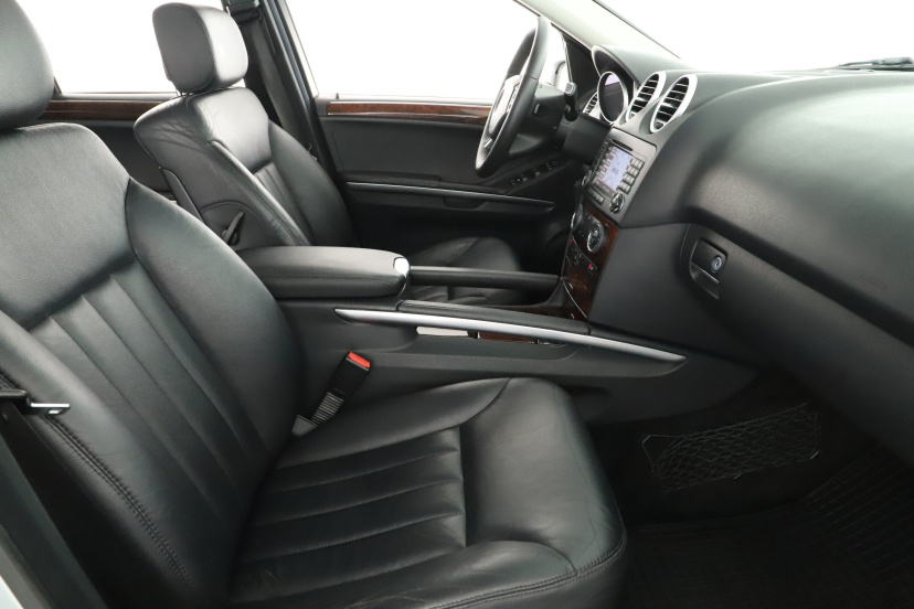 Mercedes-Benz ML, 2005