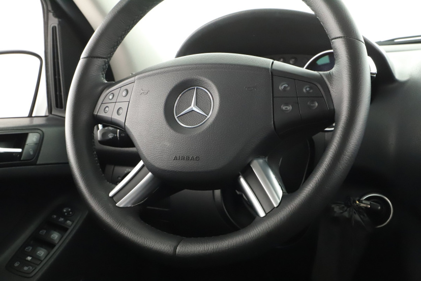 Mercedes-Benz ML, 2005