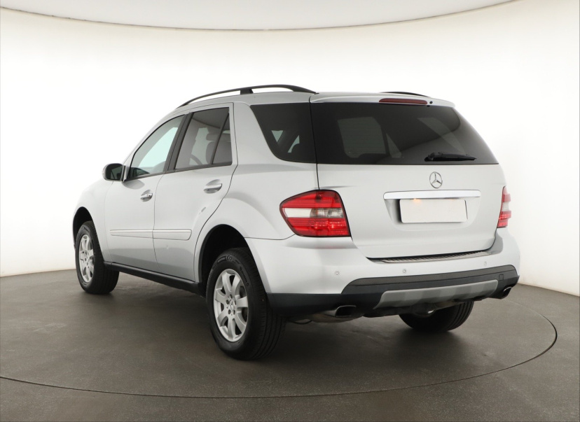 Mercedes-Benz ML, 2005