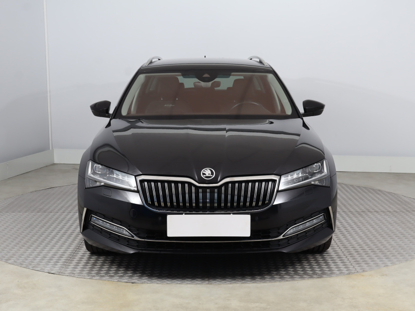 Škoda Superb, 2020