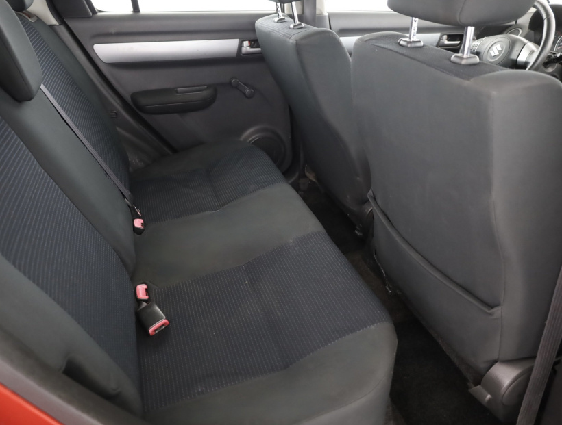 Suzuki Swift, 2010