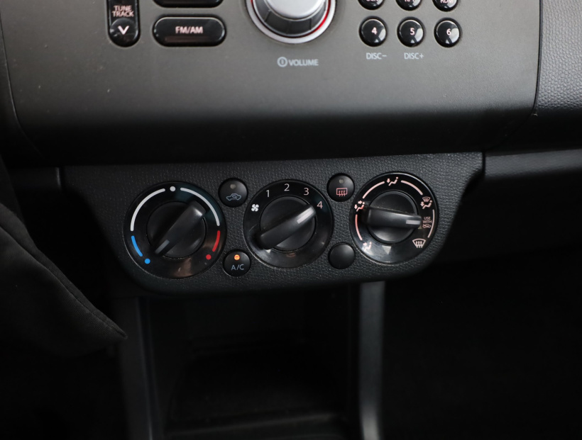 Suzuki Swift, 2010