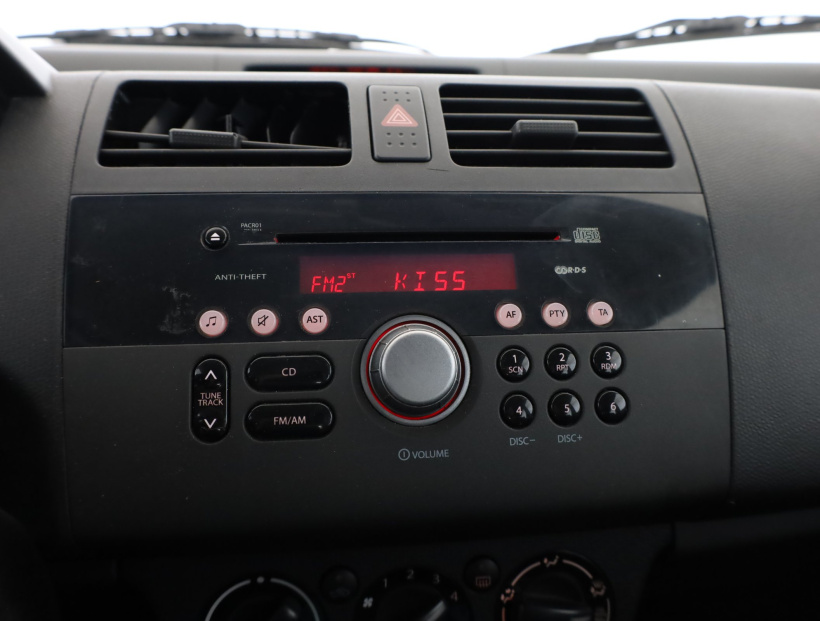Suzuki Swift, 2010