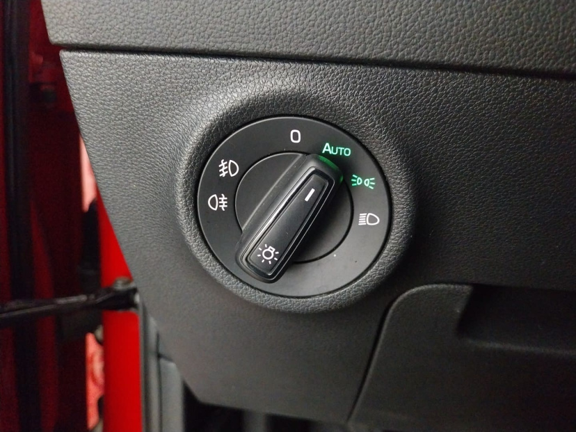 Škoda Karoq, 2018