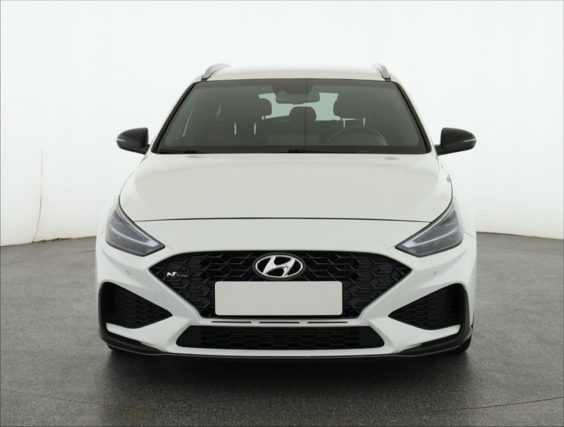 Hyundai i30, 2022