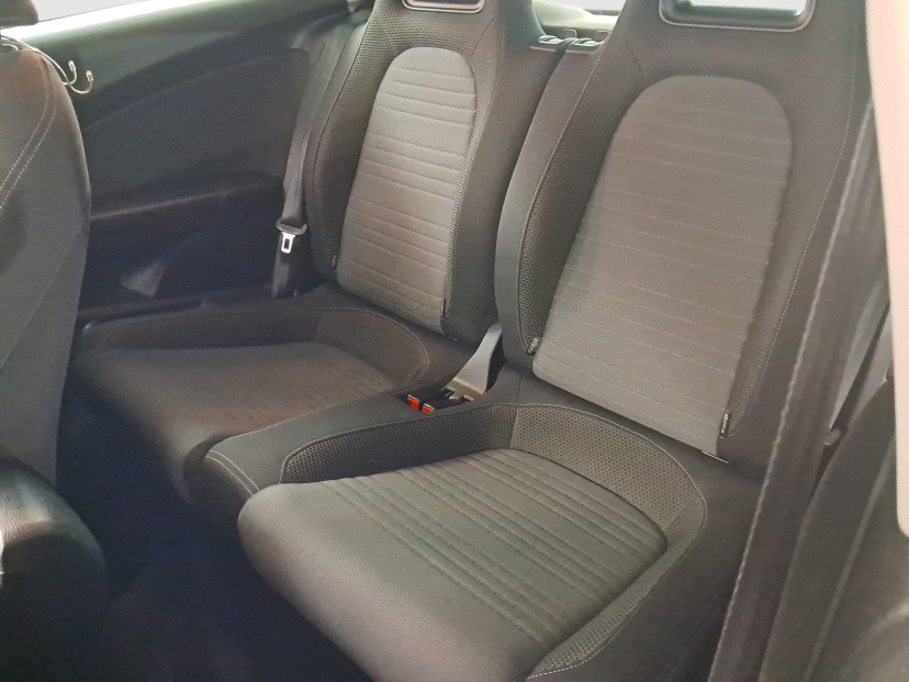 Volkswagen Scirocco, 2011