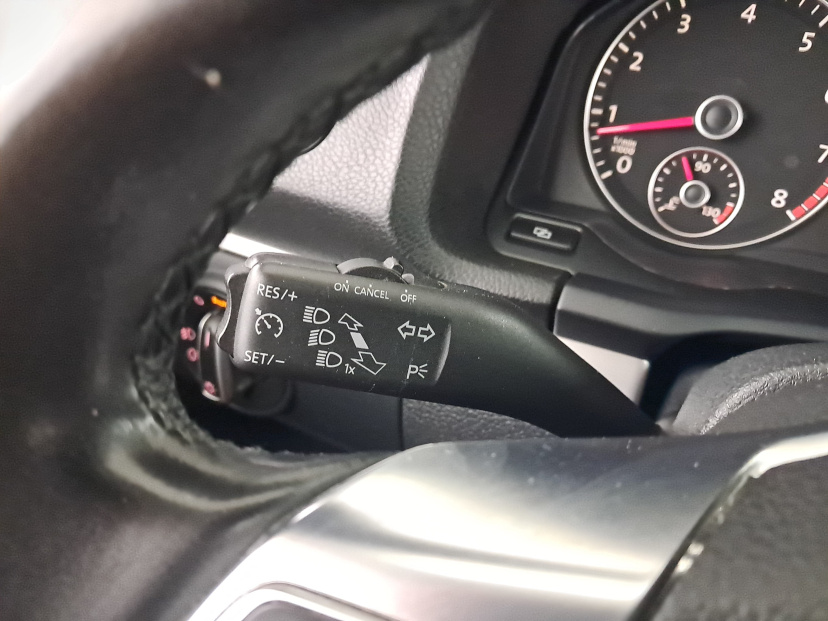 Volkswagen Scirocco, 2011