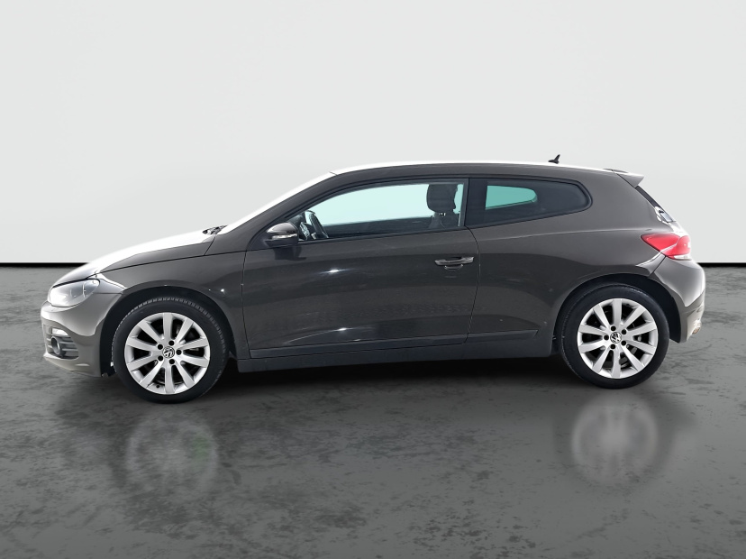 Volkswagen Scirocco, 2011