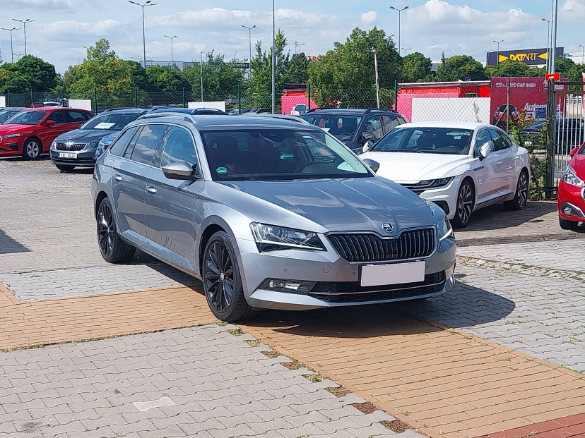 Škoda Superb, 2019