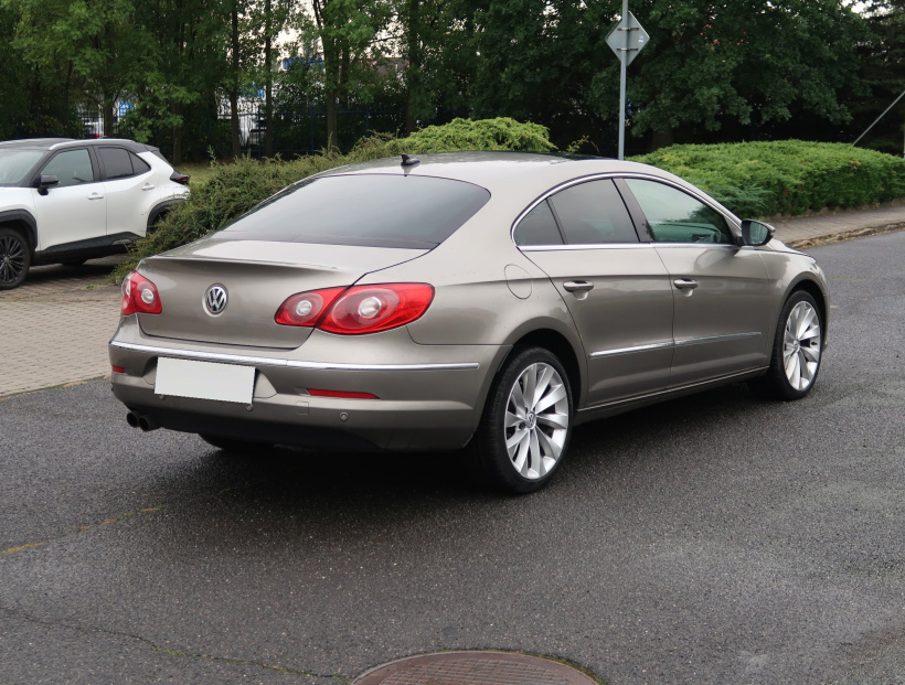 Volkswagen Passat CC, 2008