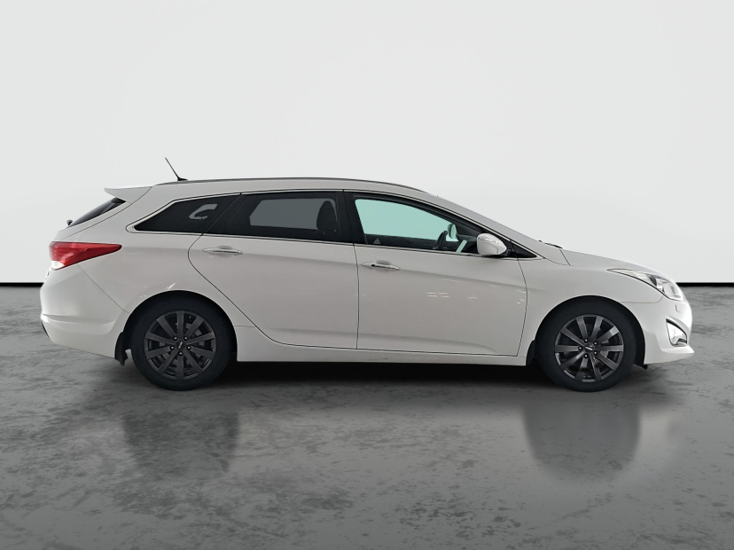 Hyundai i40, 2013
