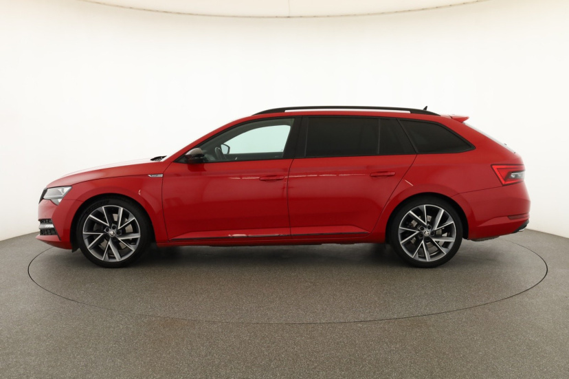 Škoda Superb, 2021