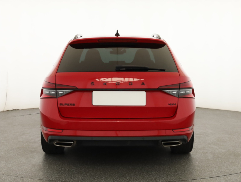 Škoda Superb, 2021