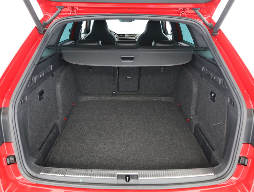Škoda Superb, 2021