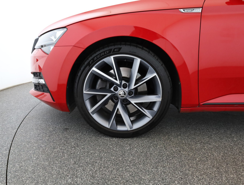 Škoda Superb, 2021